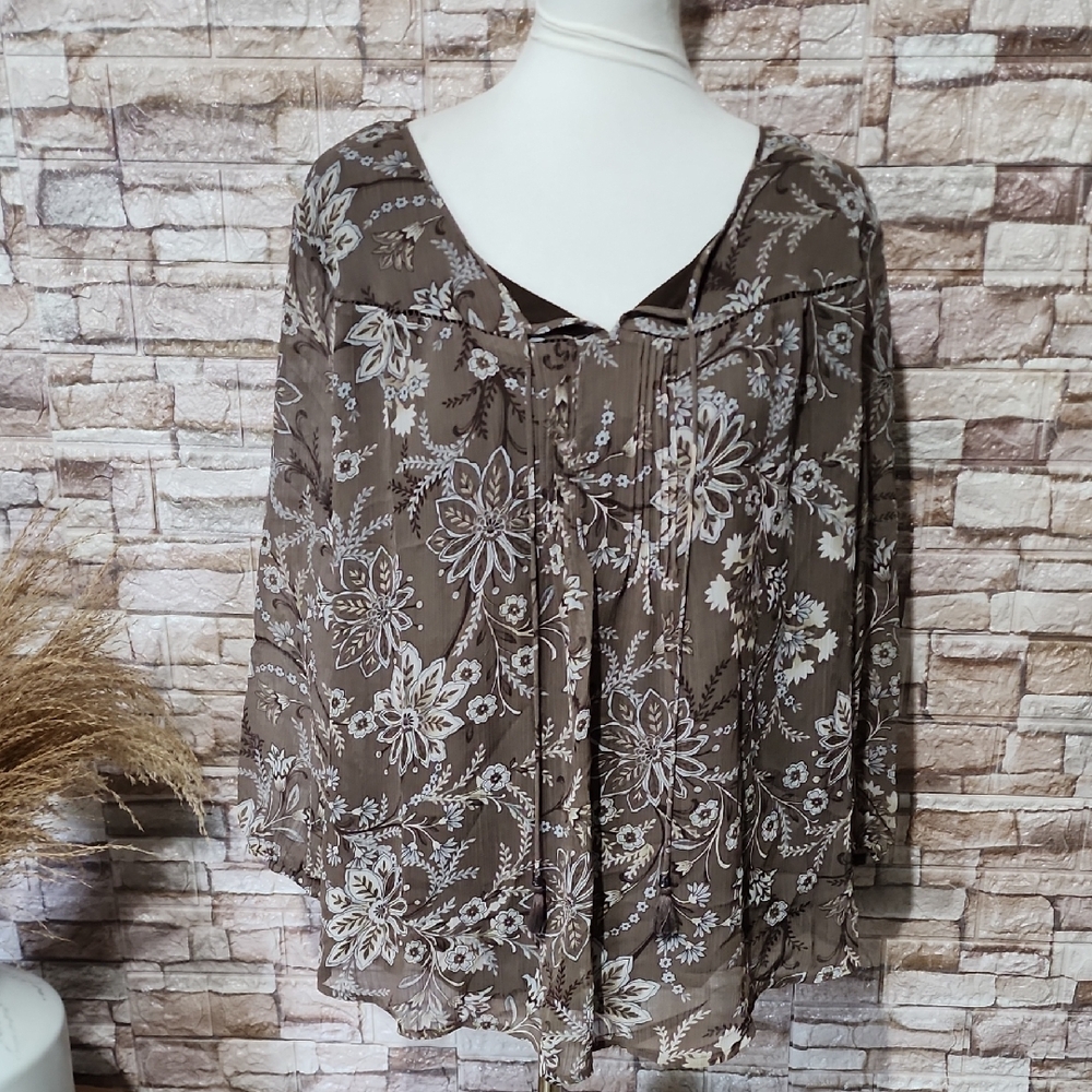 St John Bay Floral Brown Blouse  Brand New